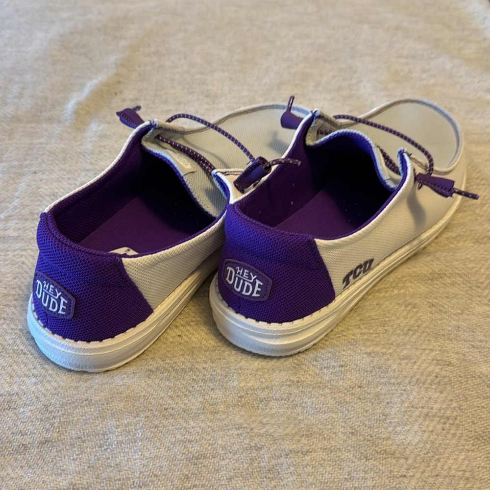TCU Hey Dude - NEW - never worn - white & purple - 7.5/w9 - Picture 2 of 7